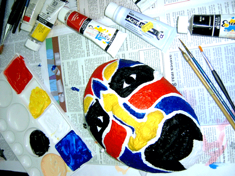 makingmask.gif